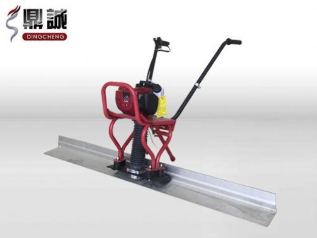 點(diǎn)擊查看詳細(xì)信息<br>標(biāo)題：混凝土振動(dòng)尺 閱讀次數(shù)：13367