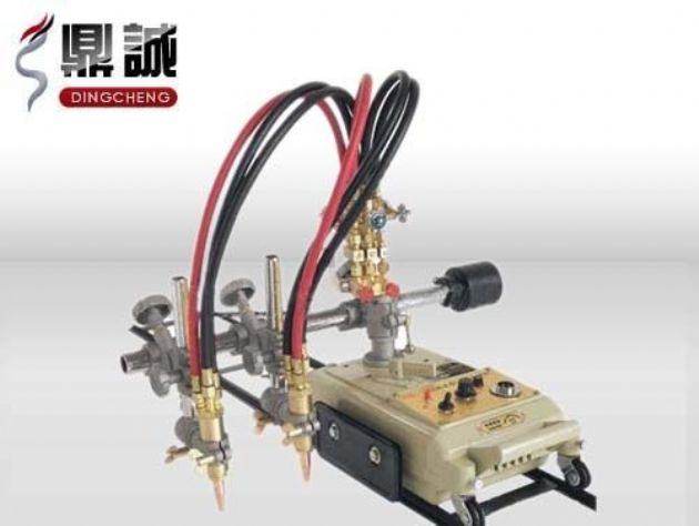 點(diǎn)擊查看詳細(xì)信息<br>標(biāo)題：雙頭多頭火焰切割機(jī) 閱讀次數(shù)：4874