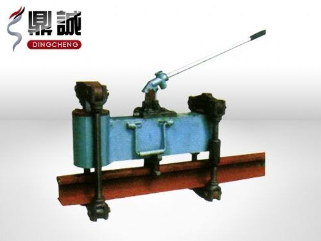 點擊查看詳細信息<br>標(biāo)題：液壓校正機 閱讀次數(shù)：4556